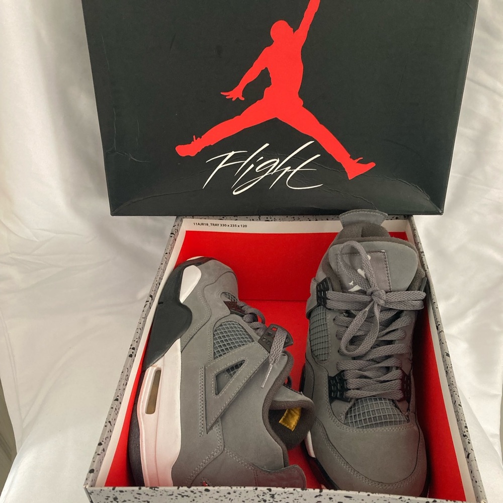 Air Jordan 4 Retro - Picture 4 of 4
